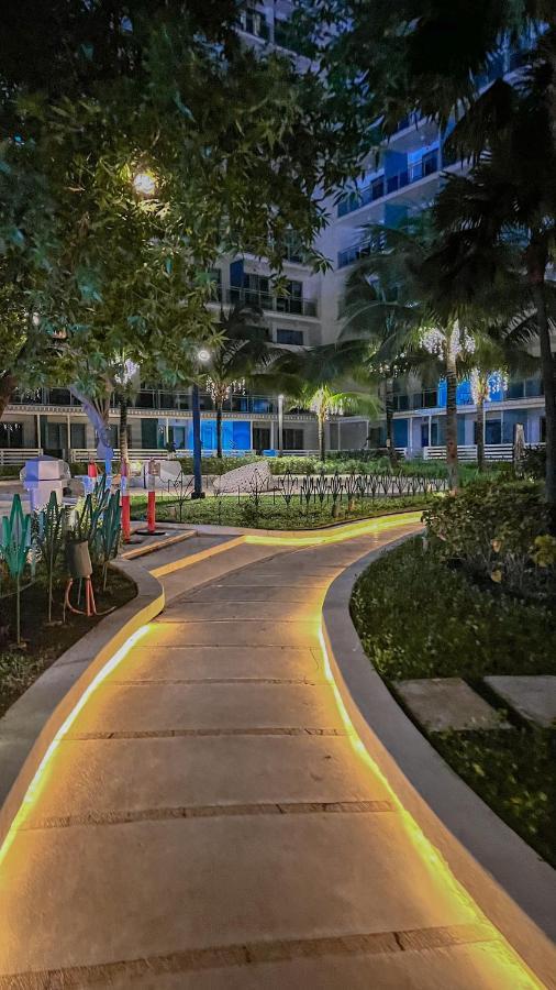 Azure Urban Resort Maui Unit Manila Ngoại thất bức ảnh