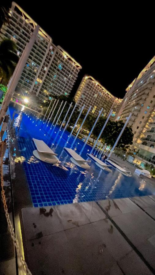Azure Urban Resort Maui Unit Manila Ngoại thất bức ảnh